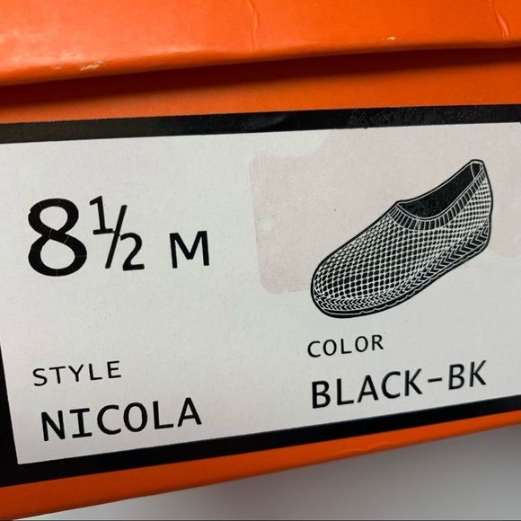 Adrienne Vittadini Espadrille - Picture 9 of 10